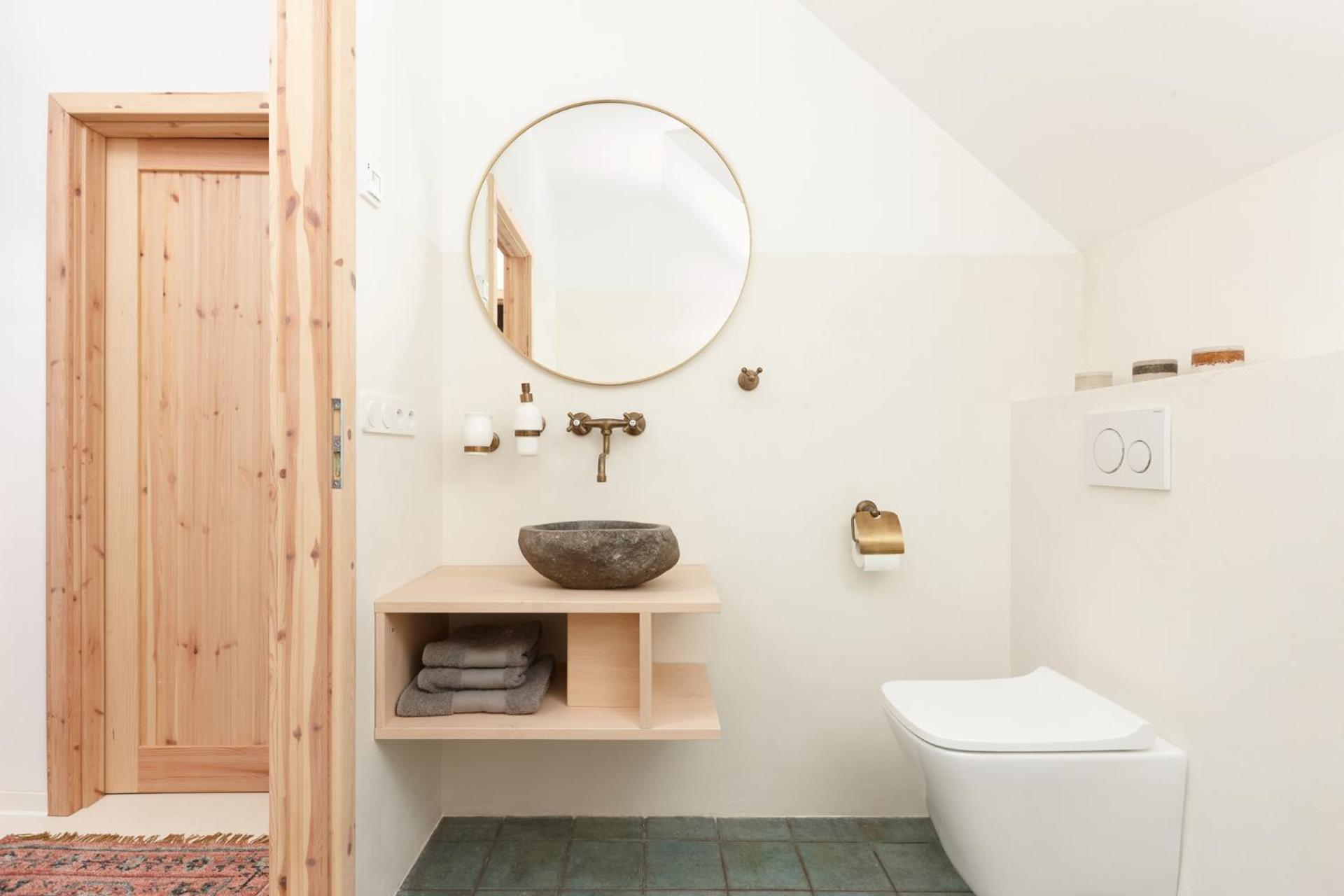 Holiday home Romantic Methuya, Private Outdoor Sauna Included